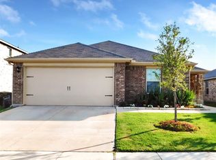 2315 Pontotoc Dr, Forney, TX 75126