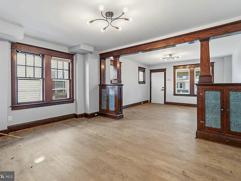 1424 Hamilton Ave — Photo 5