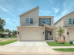 6 S Walnut St, Edmond, OK 73003