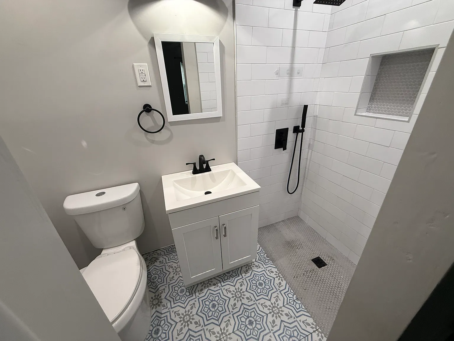 4 bed, 1549 sqft, $3,900 — Photo 3