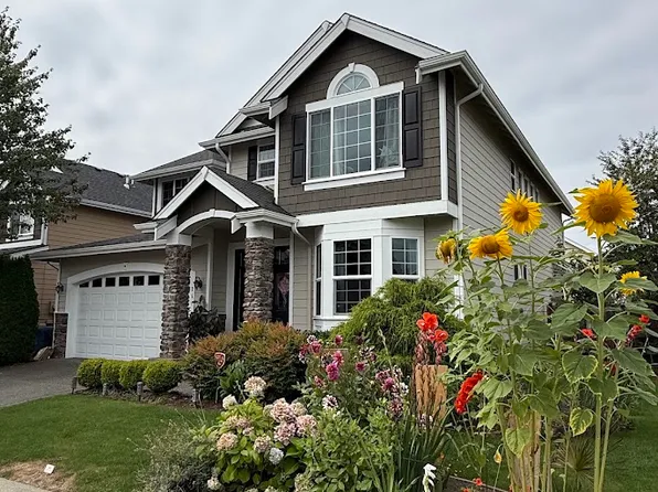 251 Chelan Ave NE, Renton, WA 98059