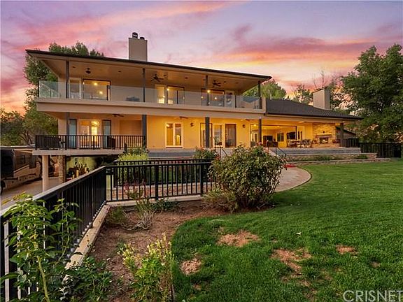 3rd image of 30905 Burlwood Dr