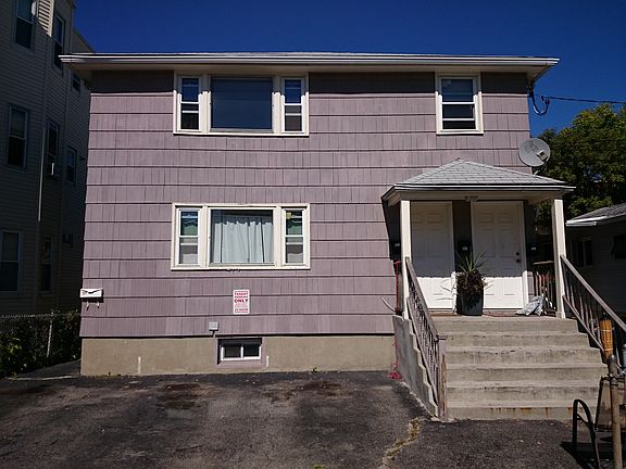 2nd image of 28 Gardena St