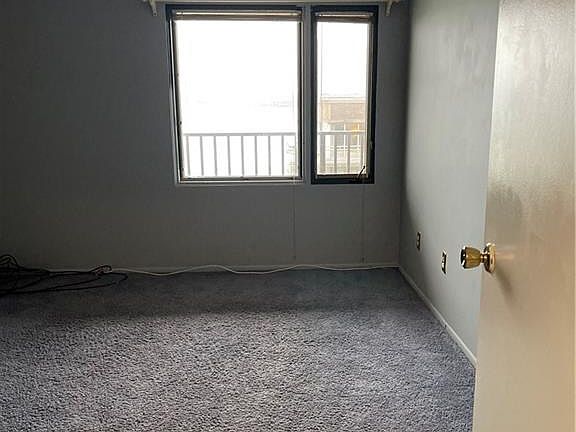 4th image of 12500 Edgewater Dr APT 1705