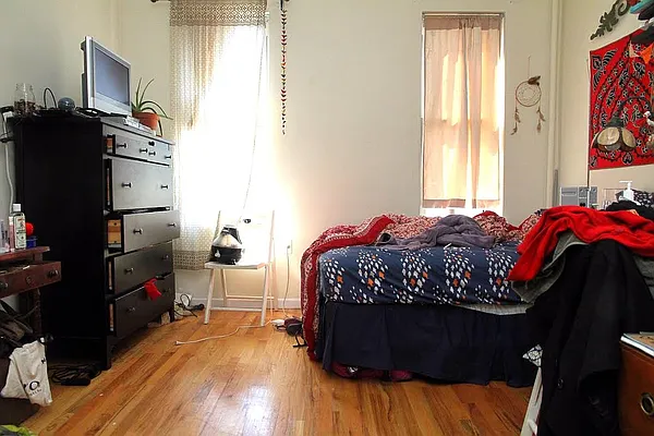 Rented by M & J Tenaglia Realty Corp | media 21