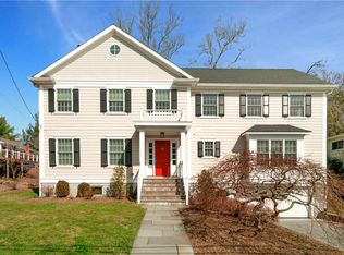 77 Shepherds Dr, Scarsdale, NY 10583