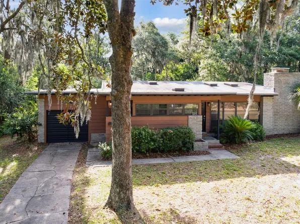 118 N 15th St, Fernandina Beach, FL 32034