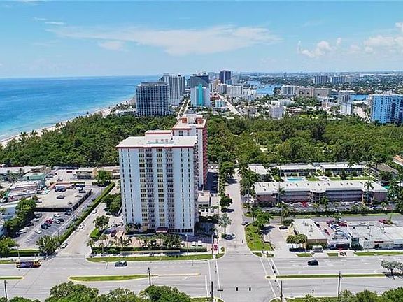 3rd image of 3000 E Sunrise Blvd APT 5D