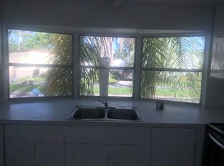 89 Bridgette Blvd, Lake Worth, FL 33463