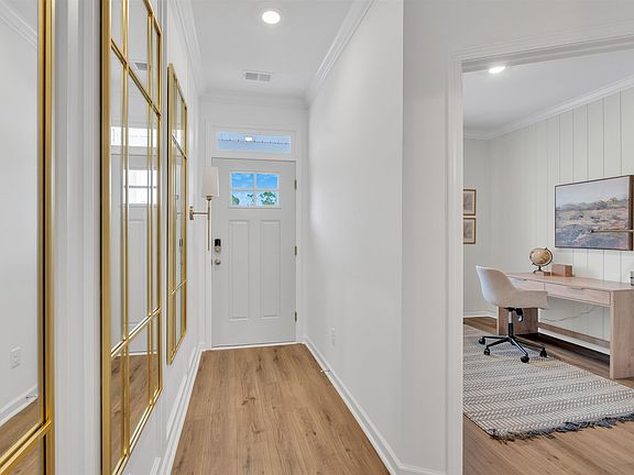 3rd image of 128 Hunter Ridge Dr Lot 1