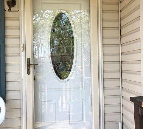 2nd image of 1810 Shady Ln