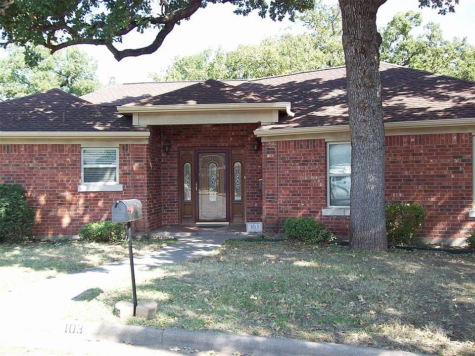 1st image of 103 Cluster Dr
