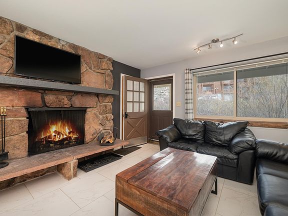2nd image of 432 High Country Dr