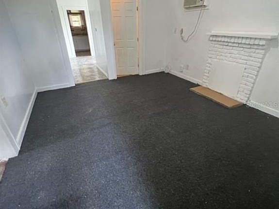 2nd image of 1031 N FLORENCE AVENUE