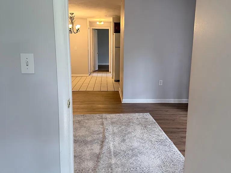 33 Meadowlark Dr — Photo 6