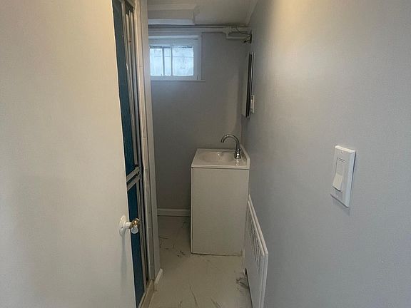 2nd image of 171 Hillsboro Ave
