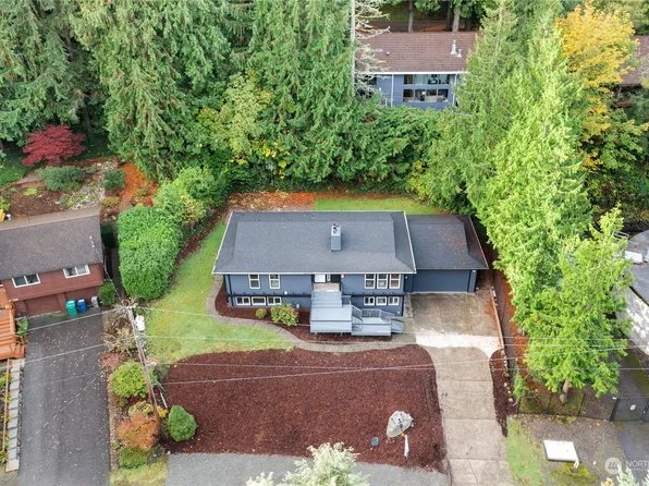 750 Highwood Drive SW, Issaquah, WA 98027
