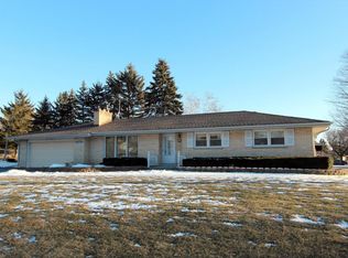 12535 Marie Ann Dr, Brookfield, WI 53005