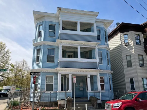 65 Intervale St, Dorchester, MA 02121