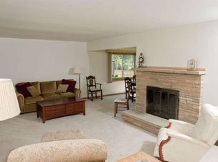 3860 Dale Dr, Brookfield, WI 53005