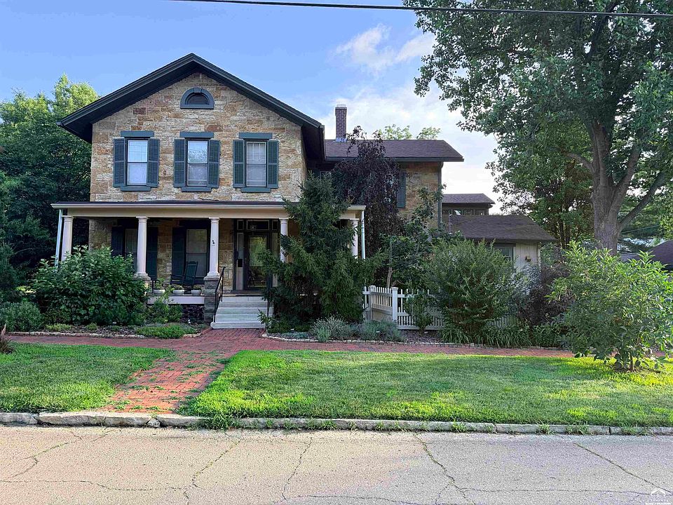 1st image of 646 Louisiana St