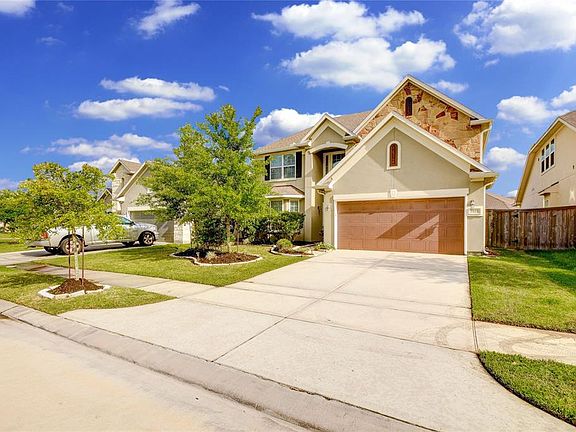 5th image of 7415 Lynnbrook Falls Ln