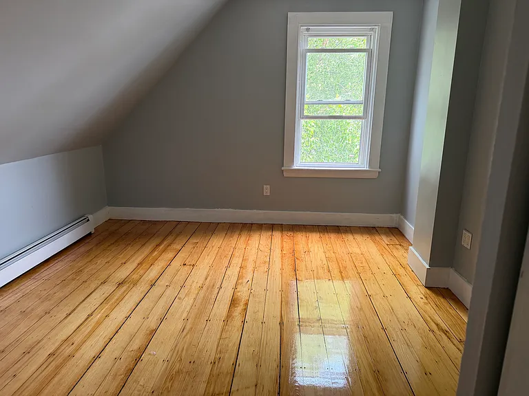 77 Beach St #2 — Photo 3