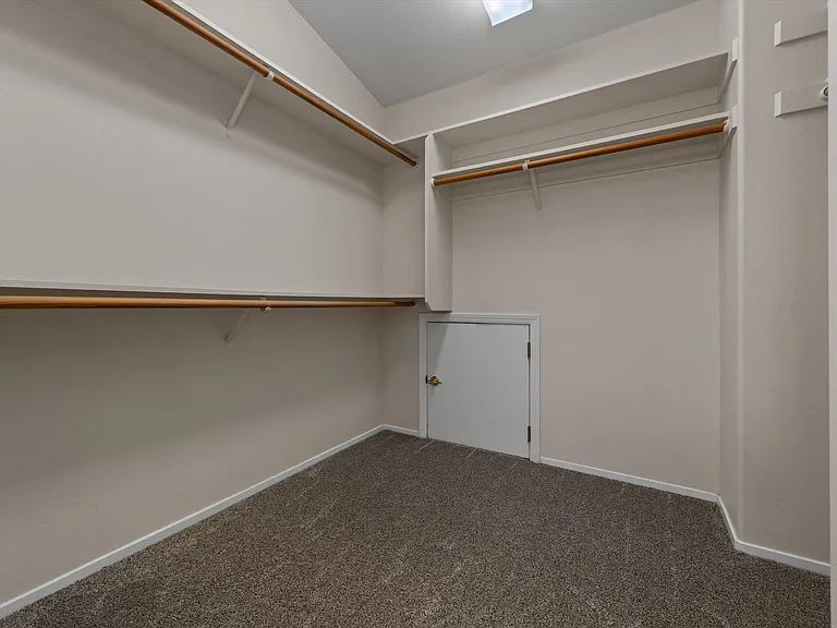 6016 Kings Canyon Dr — Photo 25