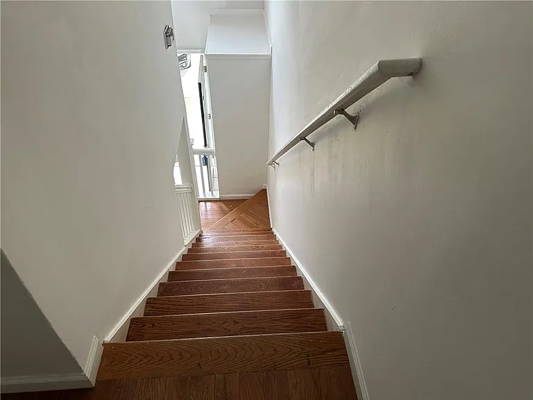 1271 Vintage Pointe Dr — Photo 14