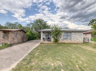 258 PRAIRIE ST, Uvalde, TX 78801