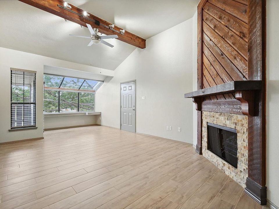 1st image of 9600 Royal Ln APT 616