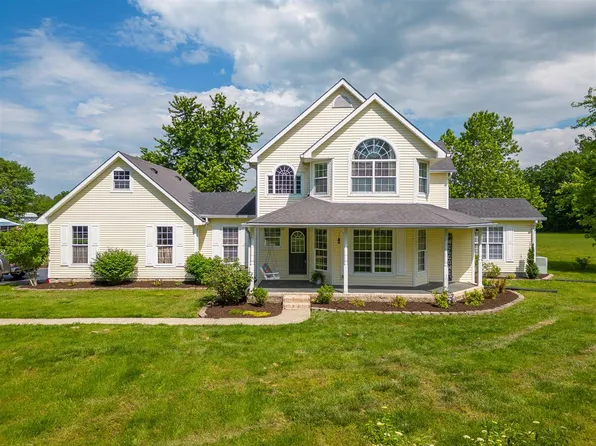 2836 Stuart Chapel Rd, Lewisburg, KY 42256