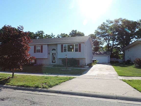 2nd image of 521 E Hansen Blvd