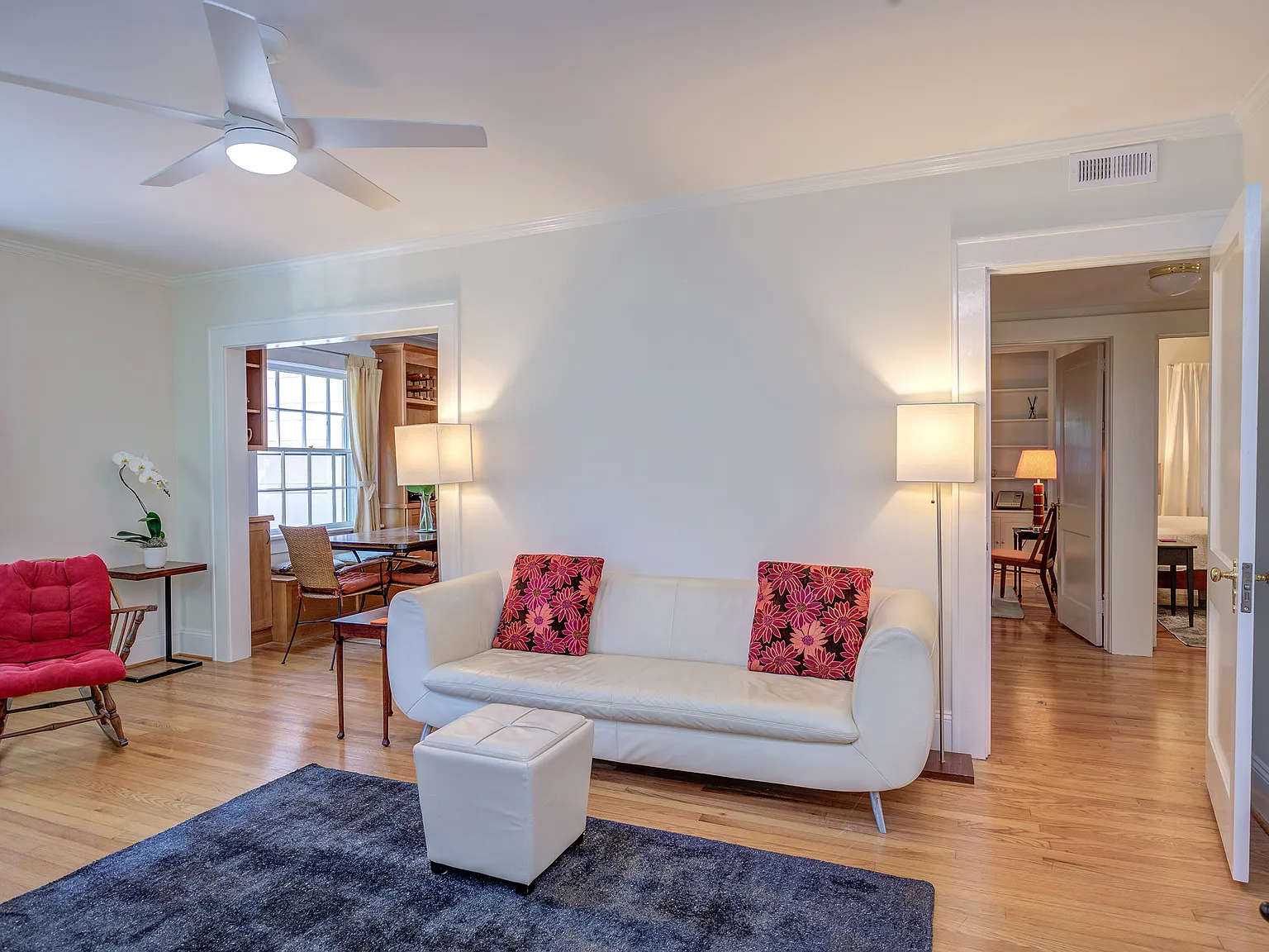 3 bed, 2000 sqft, $3,900 — Photo 3