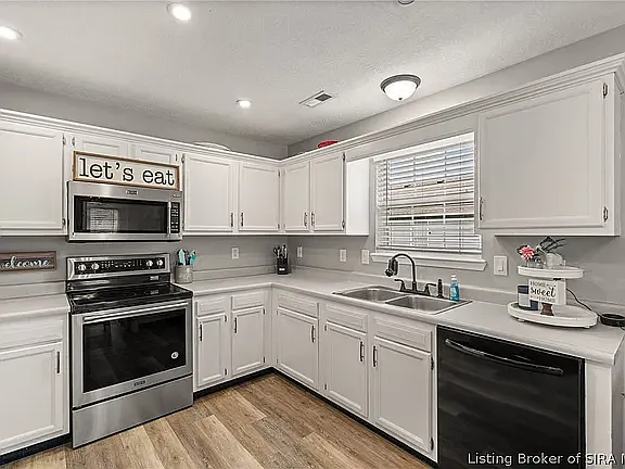 3202 Sun Dew Dr — Photo 15
