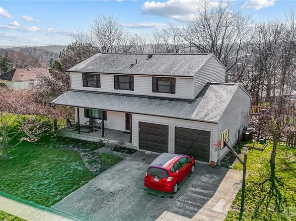 1146 Sir Lockesley Dr, Miamisburg, OH 45342