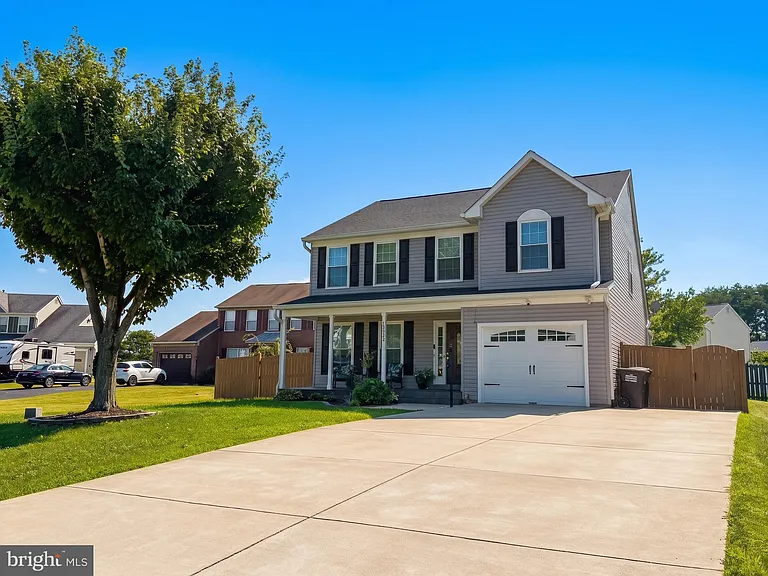 13922 Rutgers Ct — Photo 7