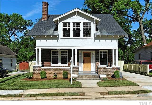 Historical craftsman