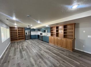 6624 S Bouchelle Cv #B, Salt Lake City, UT 84121