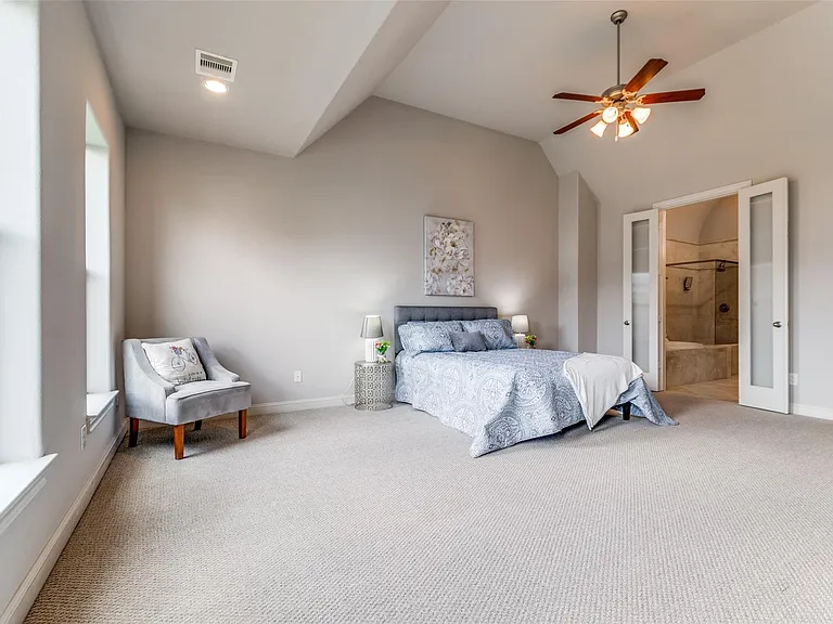 1709 Ashland St — Photo 36