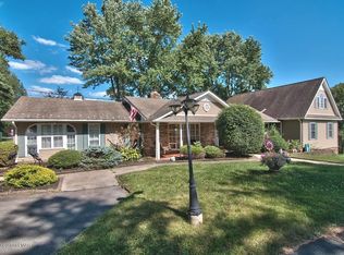 602 Fish Hill Rd, East Stroudsburg, PA 18301