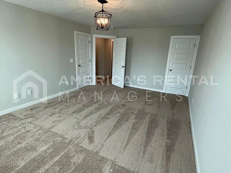 2141 Ellsworth Loop Rd — Photo 13