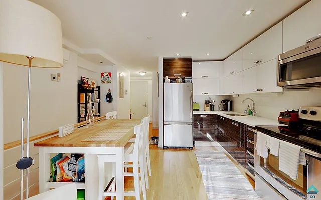 Rented by EXR | media 1