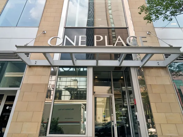 1 E 8th St APT 1019, Chicago, IL 60605