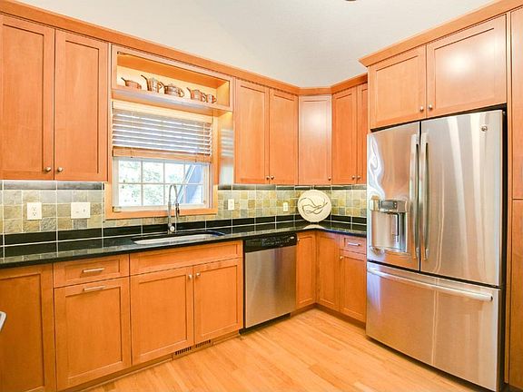 3rd image of 1745 McKusick Road Ct N