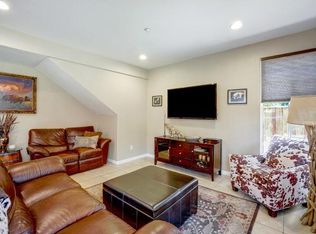 17641 River Run Rd, Salinas, CA 93908