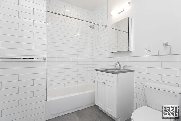 Rented by OGI Management | media 9