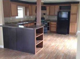 203 Hickory Ct, Browns Summit, NC 27214