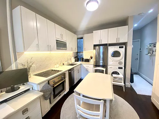 Rented by Corcoran | media 1