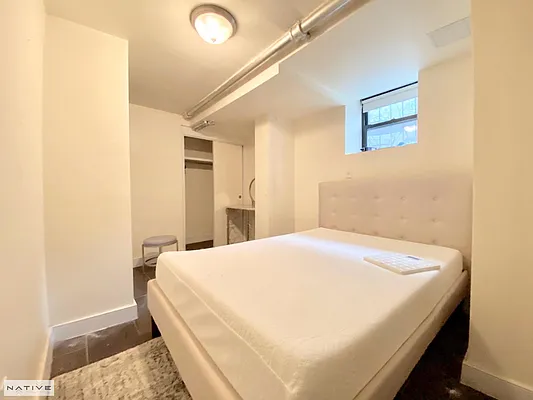 Rented by Native Real Estate LLC | media 25